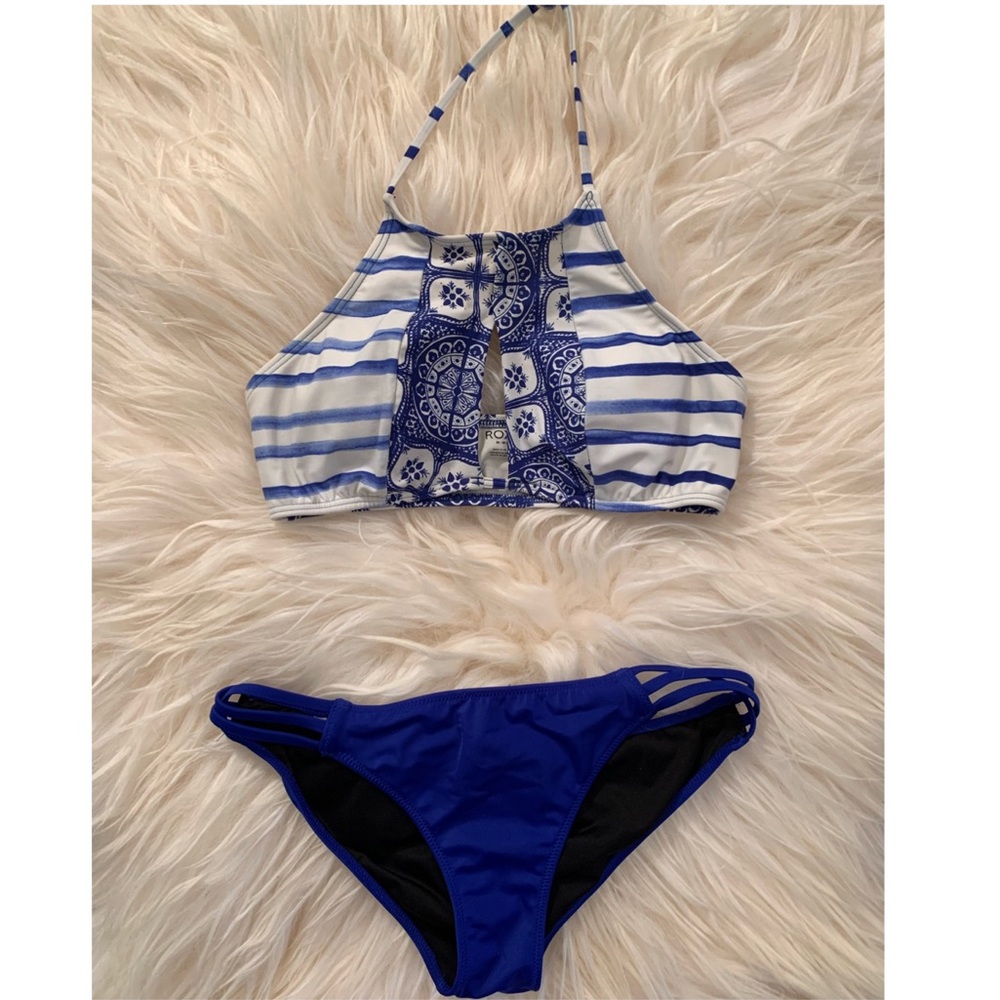 Roxy Swim Top & Victoria’s Secret Bottoms